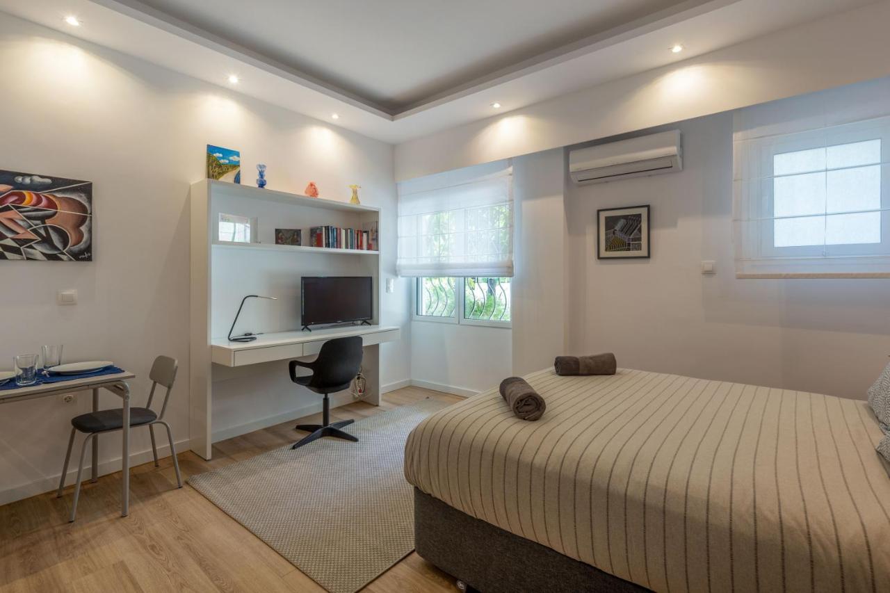 Brand New Apartment In Афіни Екстер'єр фото